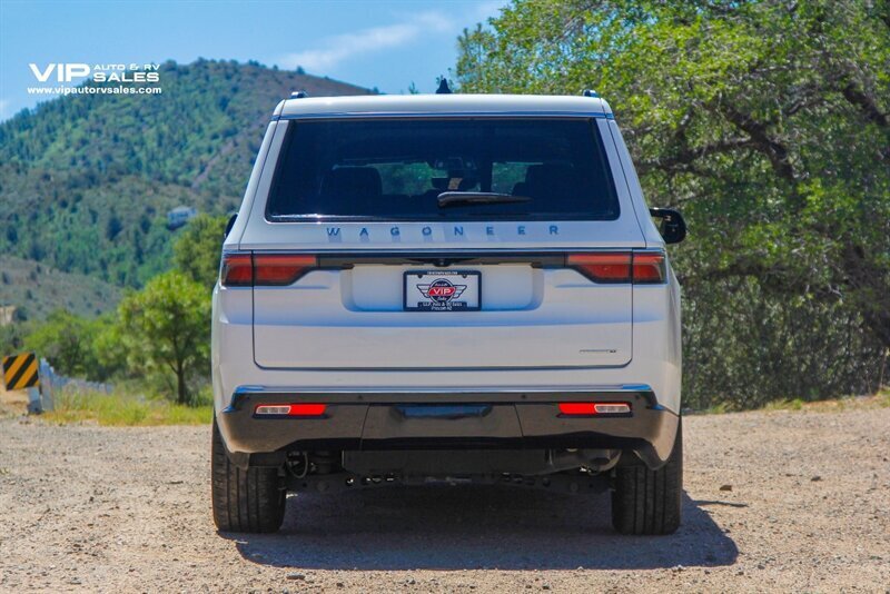 2024 Jeep Wagoneer L Series II - Photo 7 - Prescott, AZ 86301