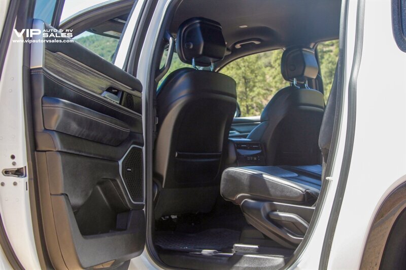 2024 Jeep Wagoneer L Series II - Photo 31 - Prescott, AZ 86301