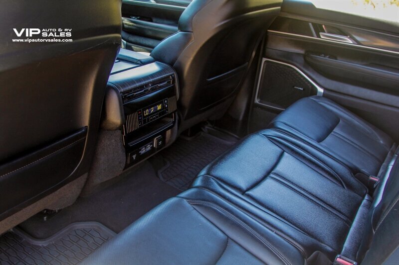 2024 Jeep Wagoneer L Series II - Photo 25 - Prescott, AZ 86301