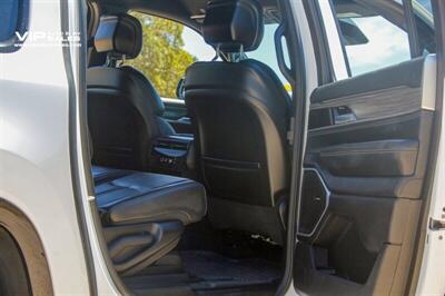 2024 Jeep Wagoneer L Series II - Photo 35 - Prescott, AZ 86301