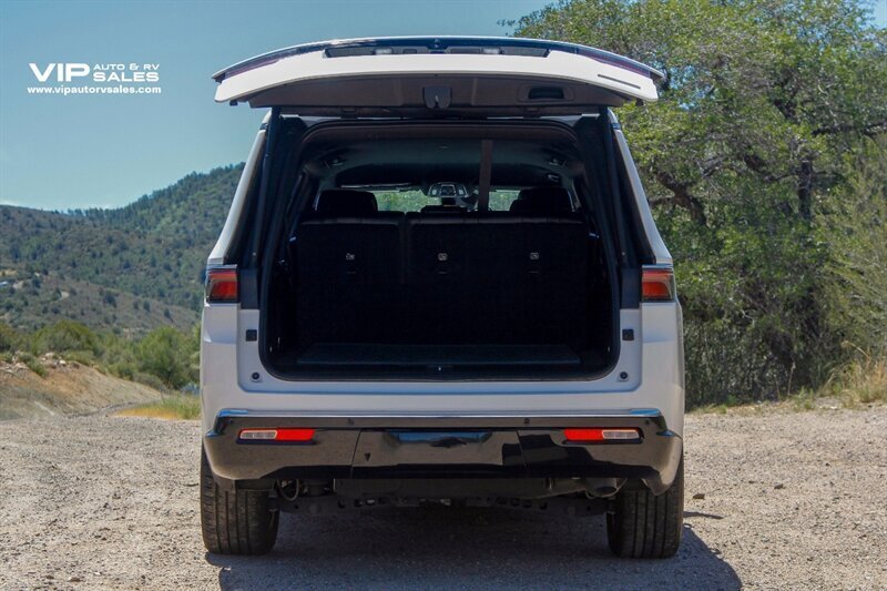 2024 Jeep Wagoneer L Series II - Photo 22 - Prescott, AZ 86301