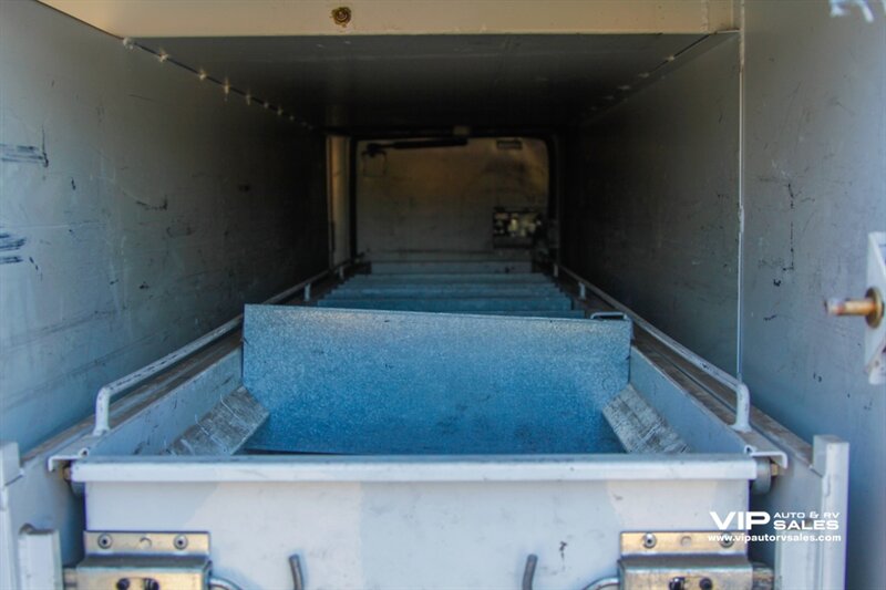2012 Ford F-550 Super Duty XL Bucket - Photo 19 - Mesa, AZ 85201