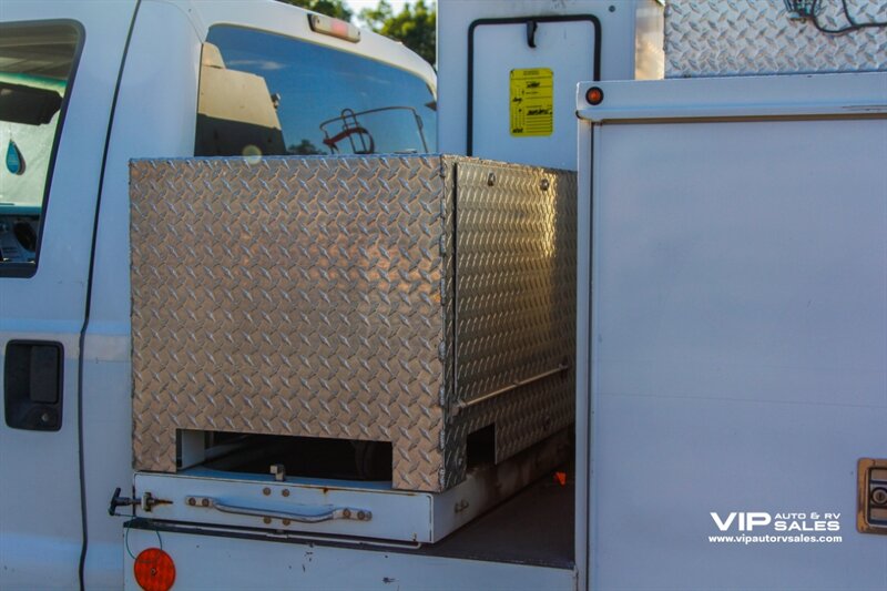 2012 Ford F-550 Super Duty XL Bucket - Photo 24 - Mesa, AZ 85201