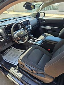 2022 Chevrolet Colorado LT  Extended Cab - Photo 8 - Mesa, AZ 85201