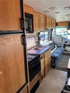 2006 COACHMEN MIRADA 300QB   - Photo 14 - Prescott, AZ 86301