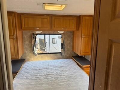 2006 COACHMEN MIRADA 300QB   - Photo 17 - Prescott, AZ 86301
