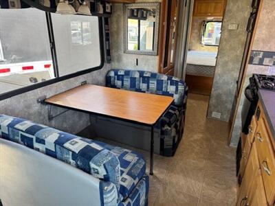 2006 COACHMEN MIRADA 300QB   - Photo 22 - Prescott, AZ 86301