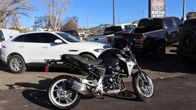 2023 BMW F900R Roadster  