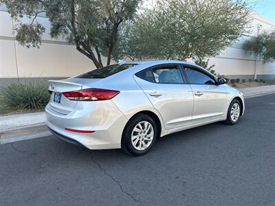 2017 Hyundai ELANTRA SE  Sedan - Photo 19 - Mesa, AZ 85201