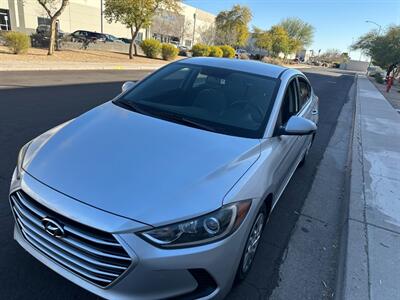 2017 Hyundai ELANTRA SE  Sedan - Photo 23 - Mesa, AZ 85201