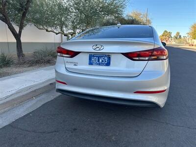 2017 Hyundai ELANTRA SE  Sedan - Photo 4 - Mesa, AZ 85201