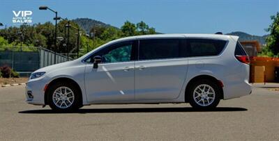 2026 Chrysler Pacifica Select - Photo 9 - Prescott, AZ 86301