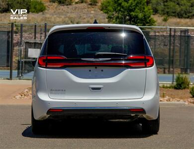 2026 Chrysler Pacifica Select - Photo 6 - Prescott, AZ 86301
