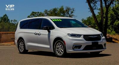 2026 Chrysler Pacifica Select - Photo 50 - Prescott, AZ 86301