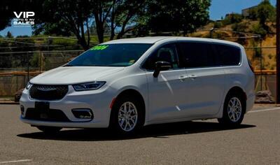 2026 Chrysler Pacifica Select - Photo 11 - Prescott, AZ 86301