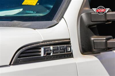 2011 Ford F-250 XL Crew Cab 4x4 - Photo 30 - Prescott, AZ 86301