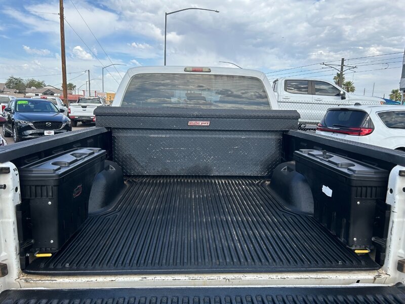 2011 Ford F-250 XL Crew Cab 4x4 - Photo 8 - Prescott, AZ 86301