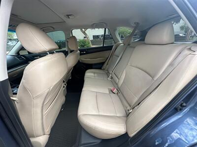 2015 Subaru Outback 2.5i Limited   - Photo 13 - Mesa, AZ 85201