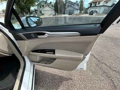 2017 Ford Fusion SE  2.5 Sedan - Photo 17 - Mesa, AZ 85201