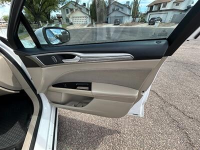 2017 Ford Fusion SE  2.5 Sedan - Photo 34 - Mesa, AZ 85201