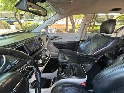 2020 Chrysler Pacifica Touring L - Photo 39 - Mesa, AZ 85201