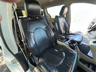 2020 Chrysler Pacifica Touring L - Photo 19 - Mesa, AZ 85201