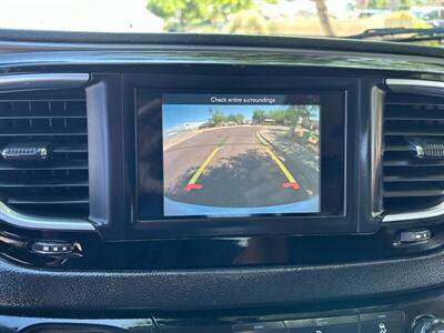 2020 Chrysler Pacifica Touring L - Photo 12 - Mesa, AZ 85201