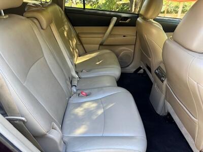 2012 Toyota Highlander SE   - Photo 9 - Prescott, AZ 86301