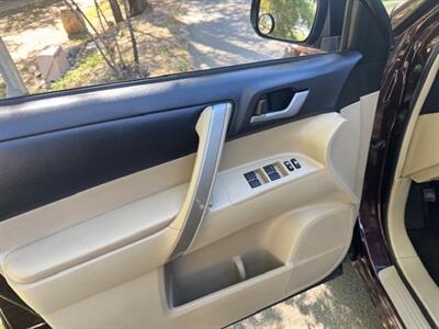 2012 Toyota Highlander SE   - Photo 15 - Prescott, AZ 86301