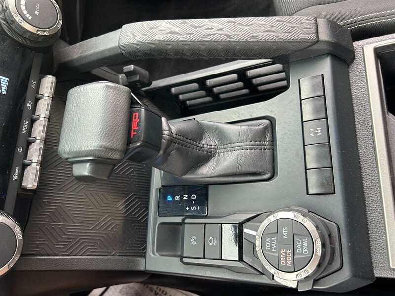 2024 Toyota Tacoma TRD Off-Road - Photo 14 - Mesa, AZ 85201