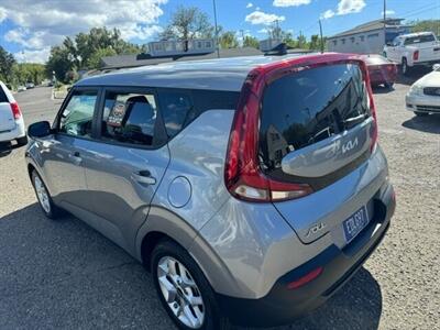 2022 Kia Soul LX   - Photo 7 - Mesa, AZ 85201