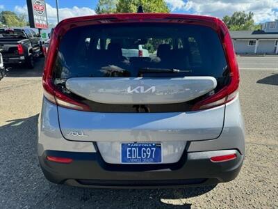 2022 Kia Soul LX   - Photo 6 - Mesa, AZ 85201