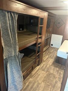 2016 FOREST RIVER GEORGETOWN 364TS   - Photo 14 - Mesa, AZ 85201