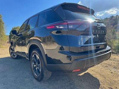 2024 Nissan Rogue SV  LOW MILES - Photo 5 - Prescott, AZ 86301