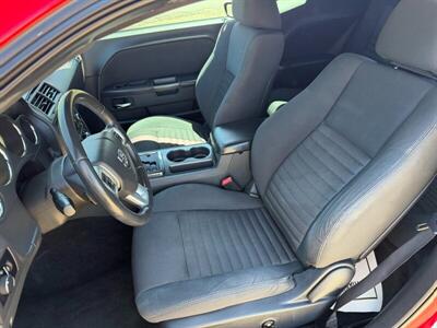 2012 Dodge Challenger SXT - Photo 14 - Mesa, AZ 85201