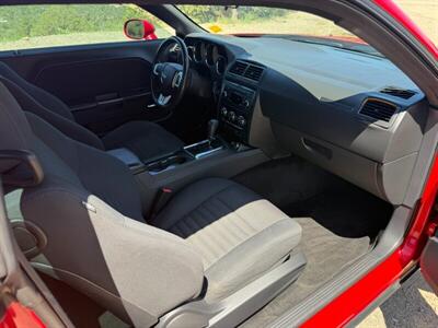 2012 Dodge Challenger SXT - Photo 17 - Mesa, AZ 85201