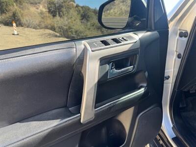2015 Toyota 4Runner SR5 Premium  monster lift 37 inch tires - Photo 16 - Prescott, AZ 86301