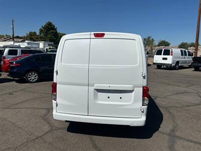 2018 Nissan NV200 SV  Cargo - Photo 4 - Mesa, AZ 85201
