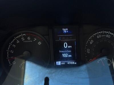 2022 Toyota Tacoma SR  low miles 4x4 - Photo 24 - Prescott, AZ 86301