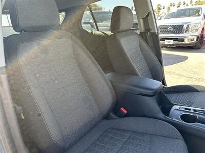 2024 Chevrolet Equinox LT  AWD - Photo 14 - Prescott, AZ 86301