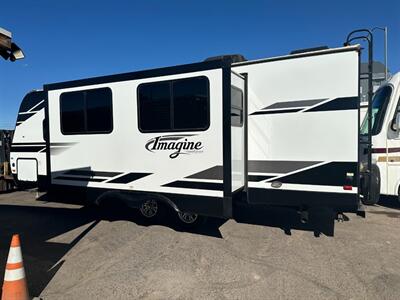 2019 Grand Design Imagine 2600RB  Travel Trailer - Photo 6 - Mesa, AZ 85201