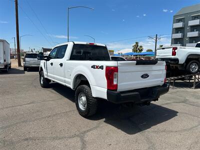 2019 Ford F-250 XL  Crew Cab 4x4 - Photo 16 - Mesa, AZ 85201