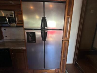 2012 DRV MOBILE SUITES 36RSS B3   - Photo 17 - Mesa, AZ 85201