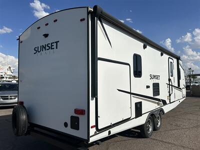2022 Crossroads by Keystone SUNSET TRAIL 253RB SUPER LITE   - Photo 2 - Mesa, AZ 85201