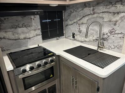 2022 Crossroads by Keystone SUNSET TRAIL 253RB SUPER LITE   - Photo 14 - Mesa, AZ 85201
