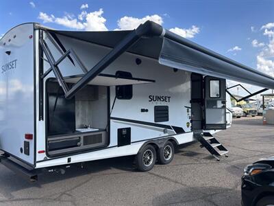 2022 Keystone Sunset Trail SUNSET SUPERLITE   - Photo 5 - Mesa, AZ 85201