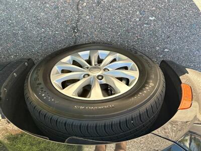 2018 Chrysler Pacifica Touring L   - Photo 9 - Mesa, AZ 85201