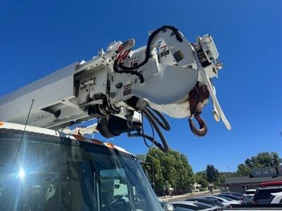 2008 NAVISTAR International 430 ALTEC Digger Derrick LOW LOW MILES - Photo 13 - Mesa, AZ 85201