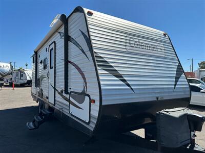 2015 Keystone 244BH Coleman   - Photo 5 - Mesa, AZ 85201