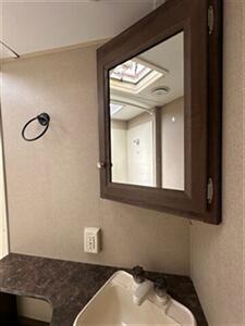 2015 Keystone CTS244BH Coleman - Photo 19 - Mesa, AZ 85201